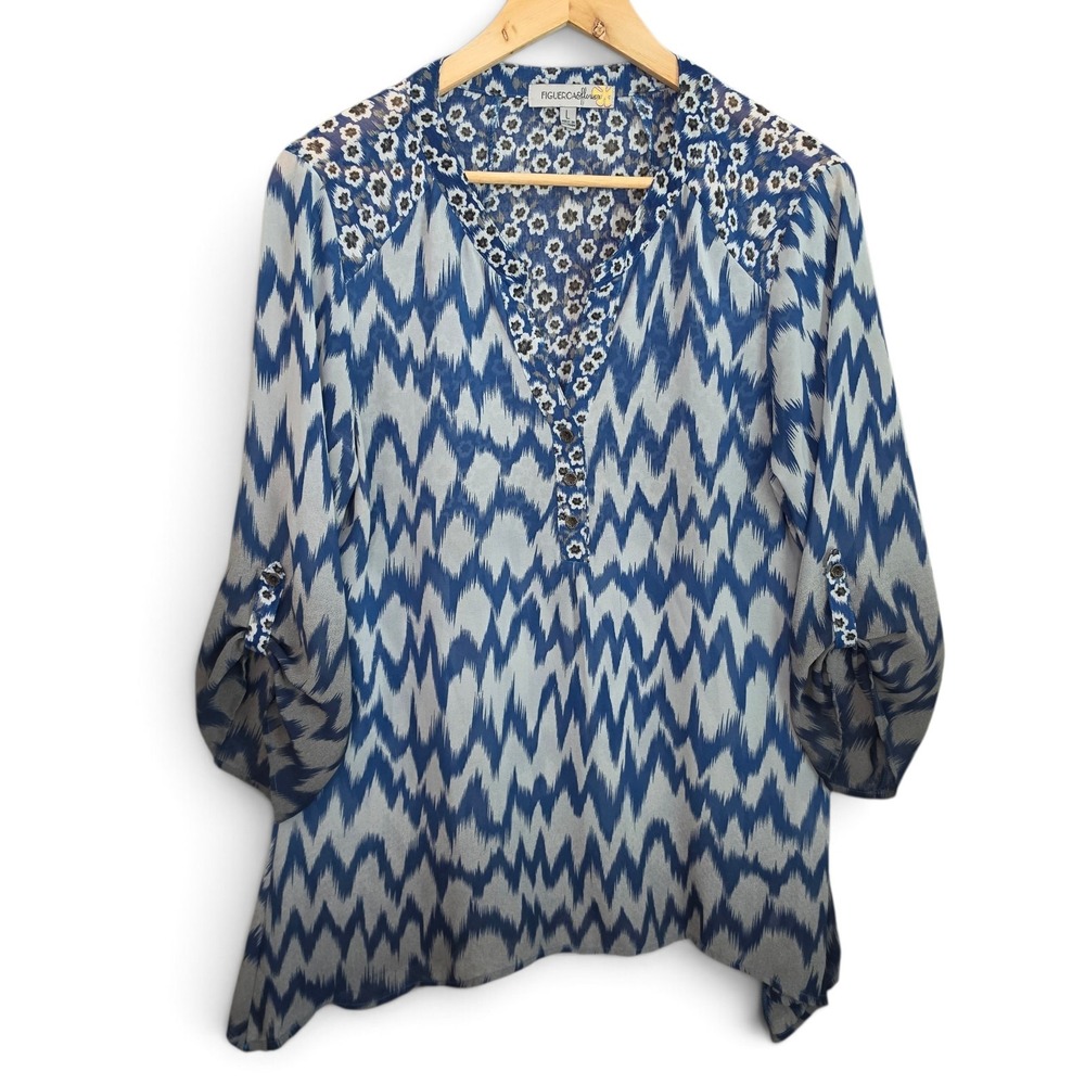 Figueroa & Flower Blouse Large L Blue Geometric Chevron Roll Tab Sleeve Tunic